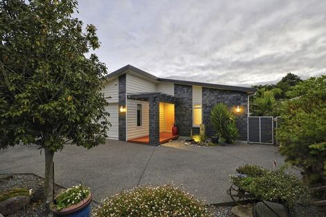 Photo of property in 14 Howard Street, Carterton, 5713