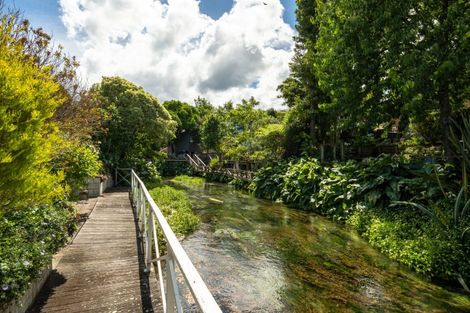 Photo of property in 2 Clouston Gardens, Springlands, Blenheim, 7201