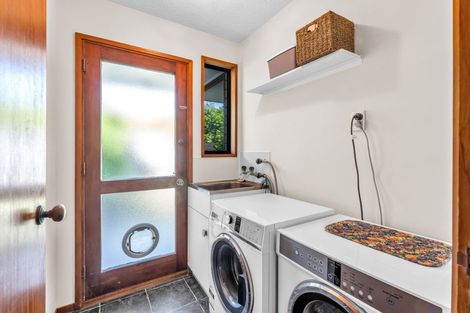 Photo of property in 10 Rowanwood Close, Halswell, Christchurch, 8025