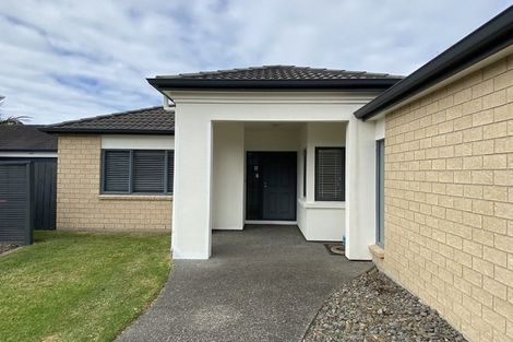 Photo of property in 25 Kahira Crescent, Papamoa Beach, Papamoa, 3118