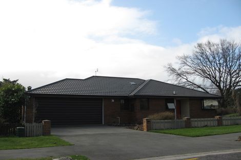 Photo of property in 2 Wherstead Road, Cashmere, Christchurch, 8022