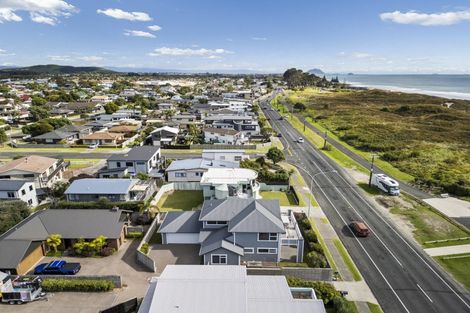 Photo of property in 606a Papamoa Beach Road, Papamoa Beach, Papamoa, 3118