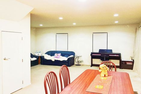 Photo of property in 11/64 Schnapper Rock Road, Schnapper Rock, Auckland, 0632