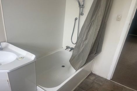 Photo of property in 14b Parera Grove, Heretaunga, Upper Hutt, 5018