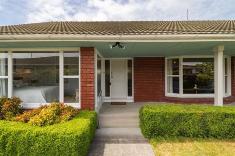 Photo of property in 40 Arlington Street, Burnside, Christchurch, 8053