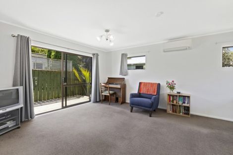 Photo of property in 118a Waiwhetu Road, Waterloo, Lower Hutt, 5011