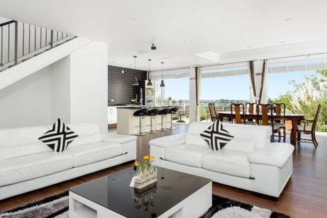 Photo of property in 74 Little John Drive, Bellevue, Tauranga, 3110