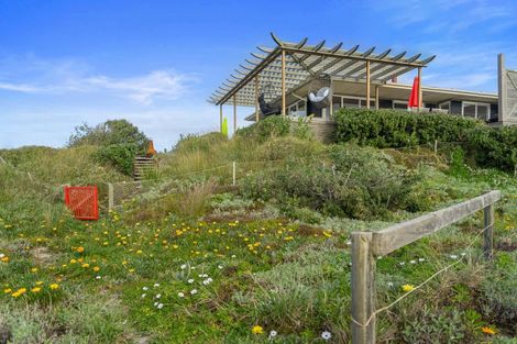 Photo of property in 643 Pukehina Parade, Pukehina, Te Puke, 3189