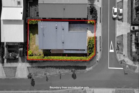Photo of property in 1 Regiment Road, Papakura, 2110