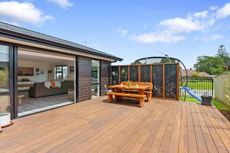 Photo of property in 5 Te Puke Te Ao Way, Otaki, 5512