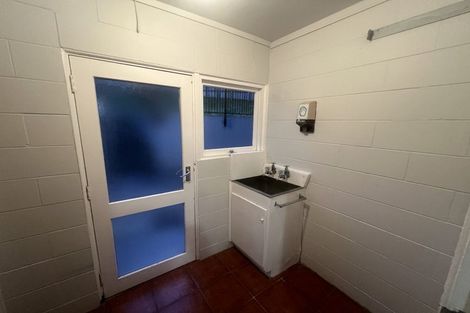 Photo of property in 3 Dunraven Place, Torbay, Auckland, 0630