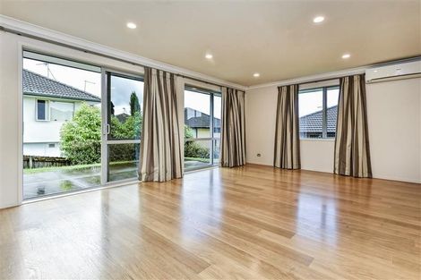 Photo of property in 28 Alexia Place, Flat Bush, Auckland, 2105