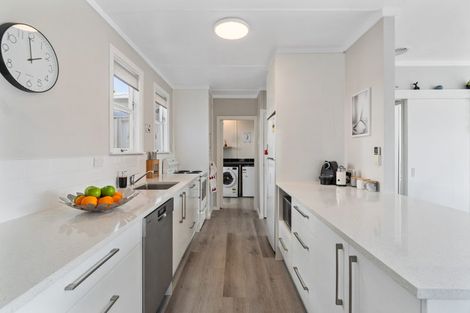 Photo of property in 20d Murray Street, Wallaceville, Upper Hutt, 5018