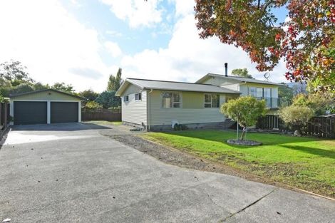 Photo of property in 8 Dawn Grove, Brown Owl, Upper Hutt, 5018