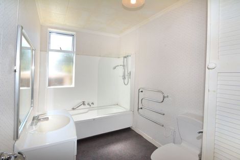 Photo of property in 158 Victoria Road, Saint Clair, Dunedin, 9012