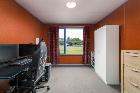 Photo of property in 28 Augustine Street, Waimate, 7924