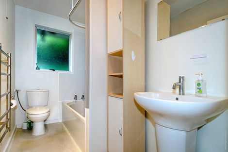 Photo of property in 2/81 Southampton Street, Sydenham, Christchurch, 8023