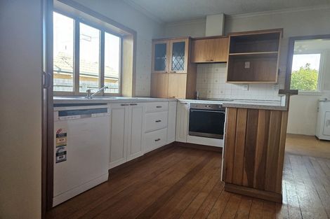 Photo of property in 36 Bower Avenue, New Brighton, Christchurch, 8083