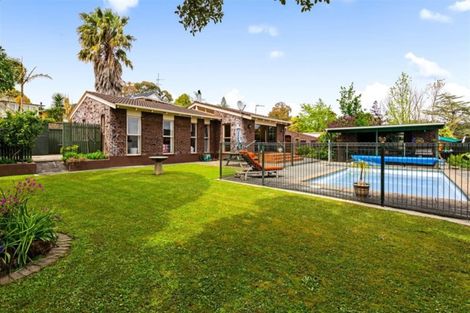 Photo of property in 2 Cezanne Place, New Lynn, Auckland, 0600