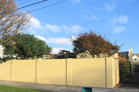 Photo of property in 62 Pretoria Street, Hutt Central, Lower Hutt, 5010