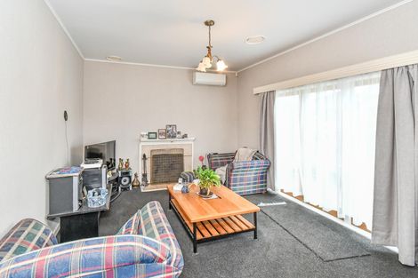 Photo of property in 1/5 Freyberg Avenue, Papatoetoe, Auckland, 2104