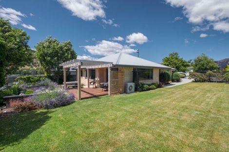 Photo of property in 88 Mount Iron Drive, Wanaka, 9305