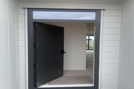 Photo of property in 87 Waituarua Drive, Takanini, Auckland, 2112