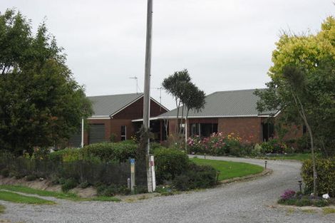 Photo of property in 106 Johnstone Street, Tinwald, Ashburton, 7774