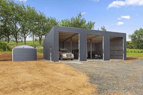 Photo of property in 64 Ruapuke Road, Raglan, 3296