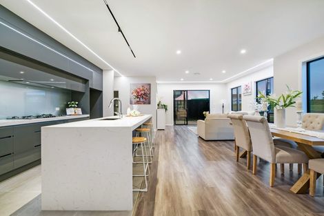 Photo of property in 45 Evergreen Parade, Rosehill, Papakura, 2113