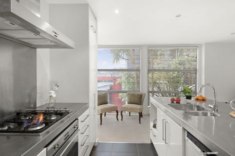 Photo of property in 37e Ngaio Road, Kelburn, Wellington, 6012