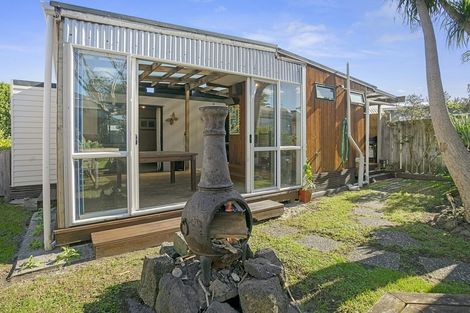 Photo of property in 9 Reo Crescent, Waihi Beach, 3611