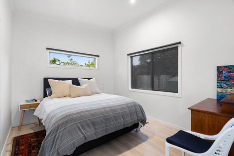 Photo of property in 6 Rhona Place, Mahia, 4198