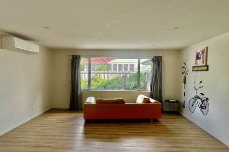 Photo of property in 7 Tika Street, Riccarton, Christchurch, 8041