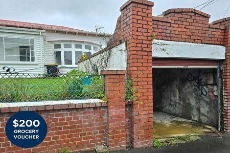Photo of property in 8 Levy Street, Mount Victoria, Wellington, 6011