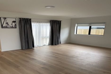 Photo of property in 30 Drumconnell Drive, Flat Bush, Auckland, 2019