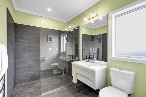 Photo of property in 2 Northpoint Way, Bell Block, New Plymouth, 4312