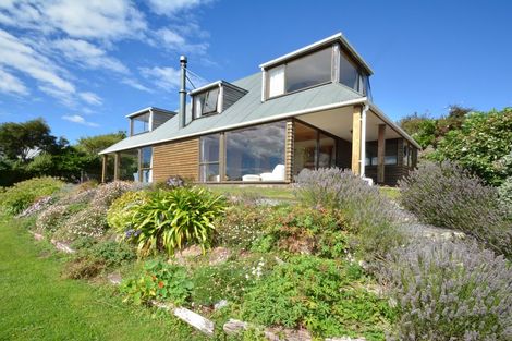Photo of property in 209 Larnach Road, Waverley, Dunedin, 9013