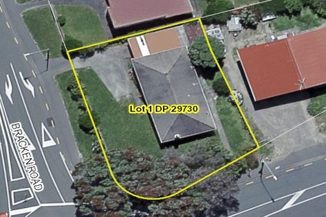 Photo of property in 4 Bracken Road, Newlands, Wellington, 6037