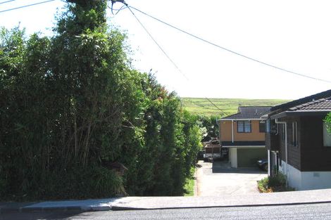 Photo of property in 1/15 Glenvar Road, Torbay, Auckland, 0630