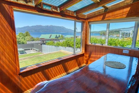 Photo of property in 55 Ahau Street, Moana, 7872