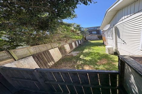 Photo of property in 1/144a Mcleod Road, Te Atatu South, Auckland, 0610