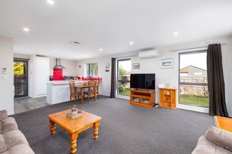 Photo of property in 1/22 Ingrid Street, Parklands, Christchurch, 8083
