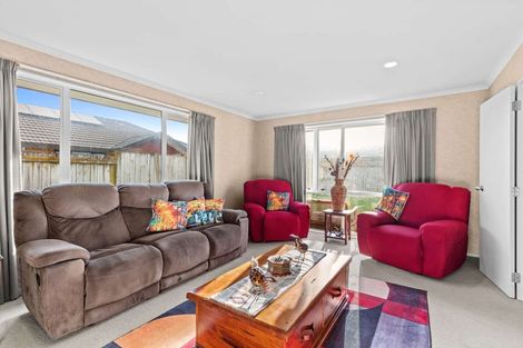 Photo of property in 5 Boston Parade, Kelvin Grove, Palmerston North, 4414