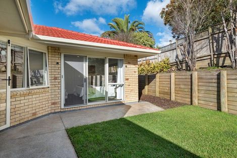Photo of property in 7 Louvain Place, Greenhithe, Auckland, 0632