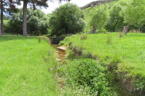 Photo of property in 709 Weber Road, Waitahora, Dannevirke, 4971