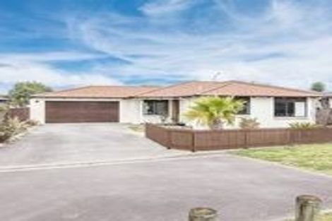 Photo of property in 5 Central Park, Paraparaumu Beach, Paraparaumu, 5032