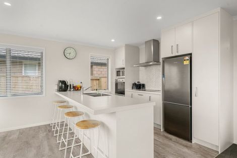 Photo of property in 1 Te Wharo Drive, Papamoa, 3118