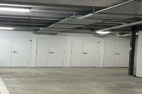 Photo of property in 1/4045f Great North Road, Glen Eden, Auckland, 0602