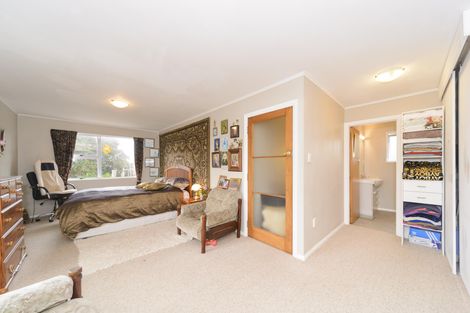 Photo of property in 6 Dittmer Drive, Awapuni, Palmerston North, 4412